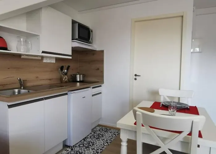 2 Pers Avec Acces Piscine Et Sauna