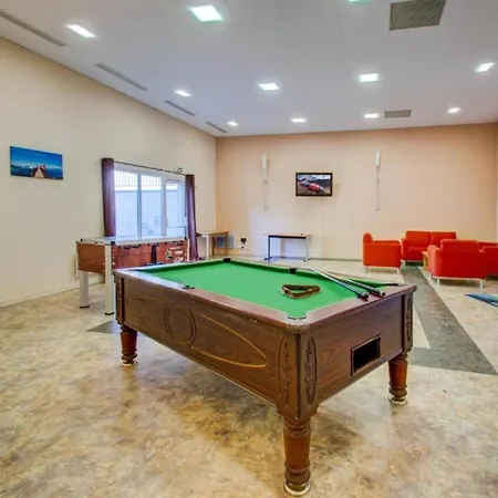 Apartment 2 Pers Avec Acces Piscine Et Sauna *