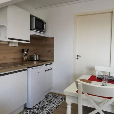 2 Pers Avec Acces Piscine Et Sauna *