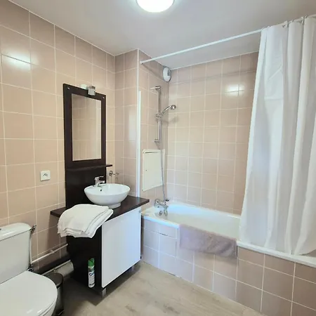 2 Pers Avec Acces Piscine Et Sauna